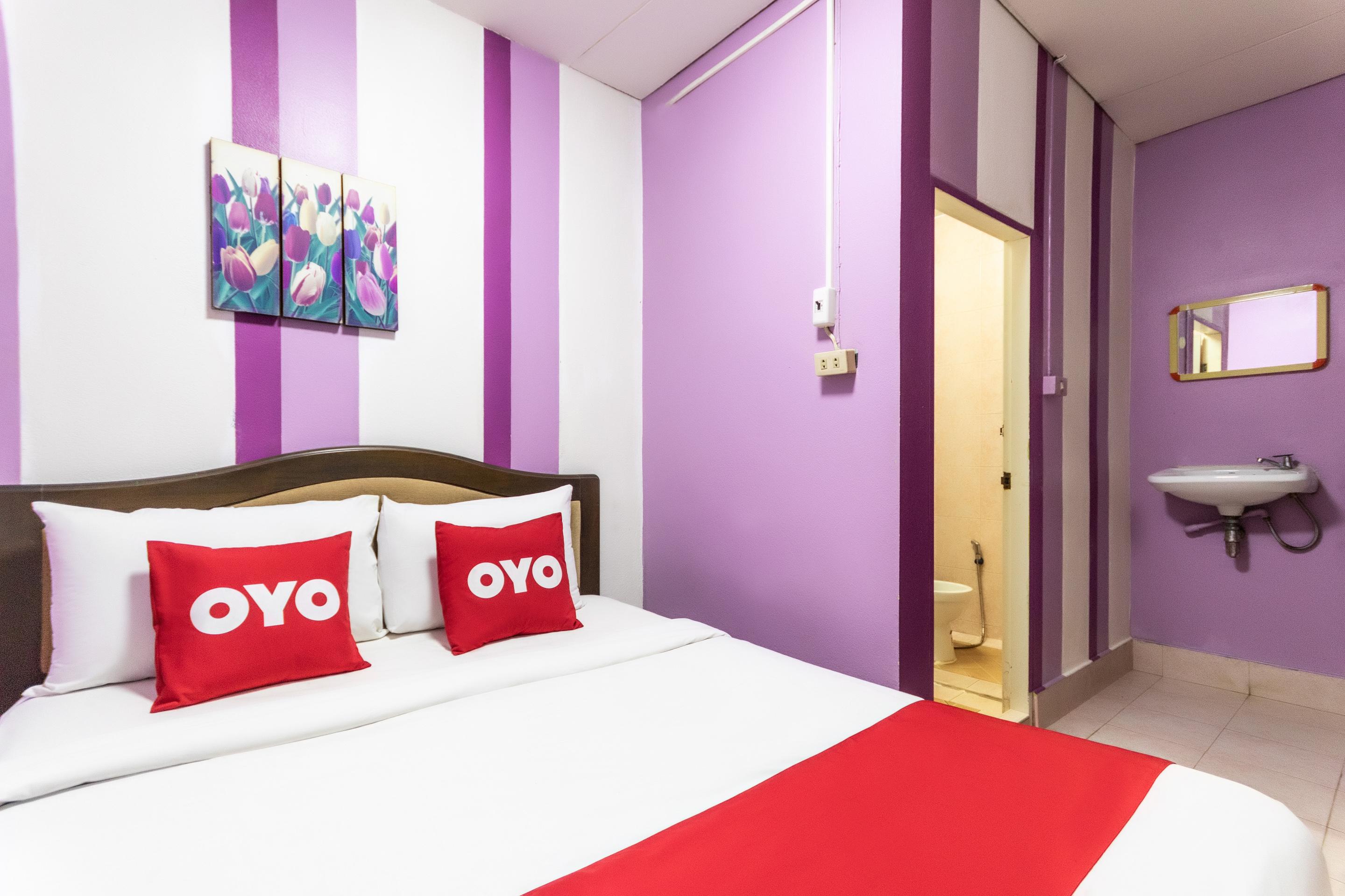 Oyo 75304 Riverside Guesthouse Кхаулак Экстерьер фото
