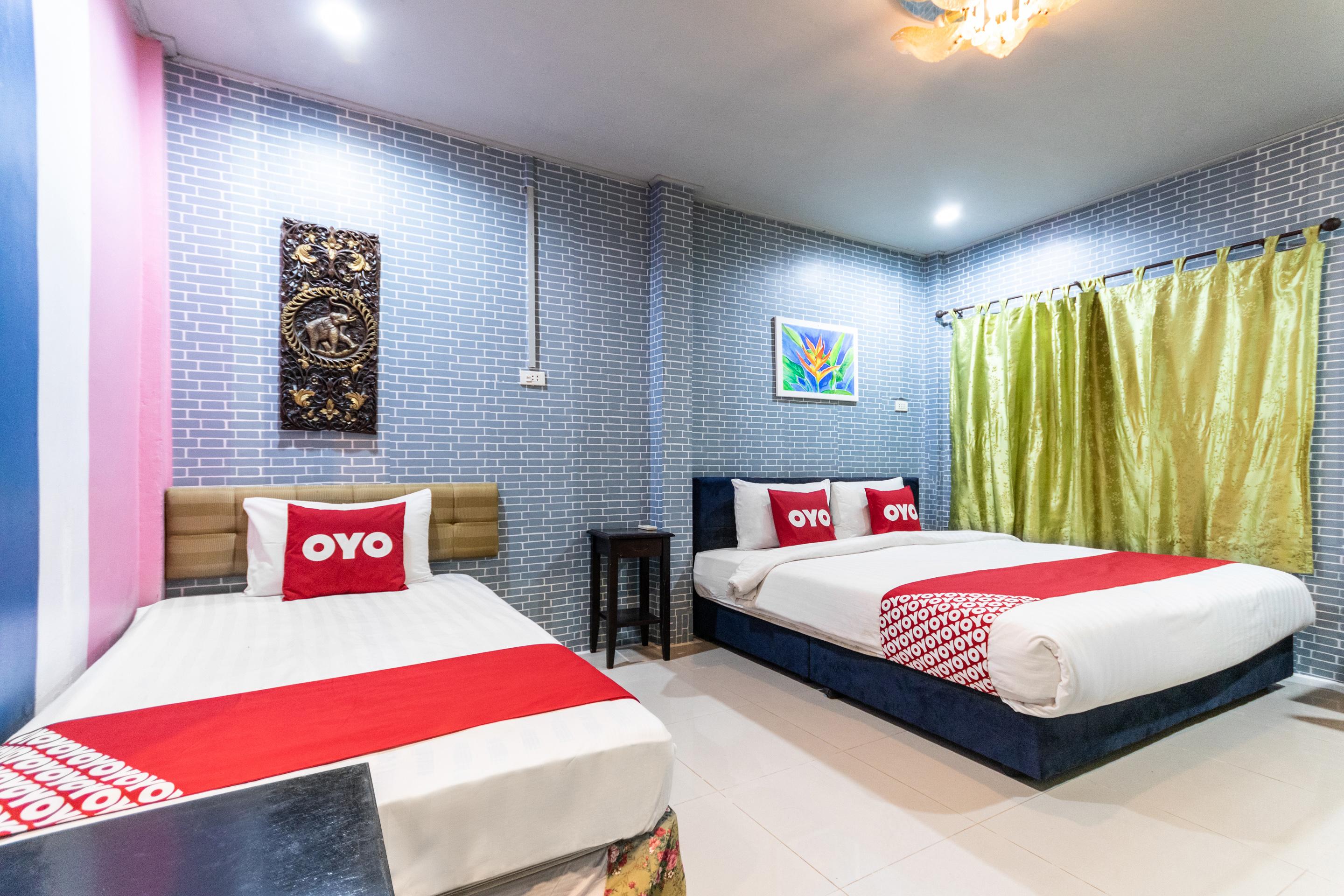 Oyo 75304 Riverside Guesthouse Кхаулак Экстерьер фото
